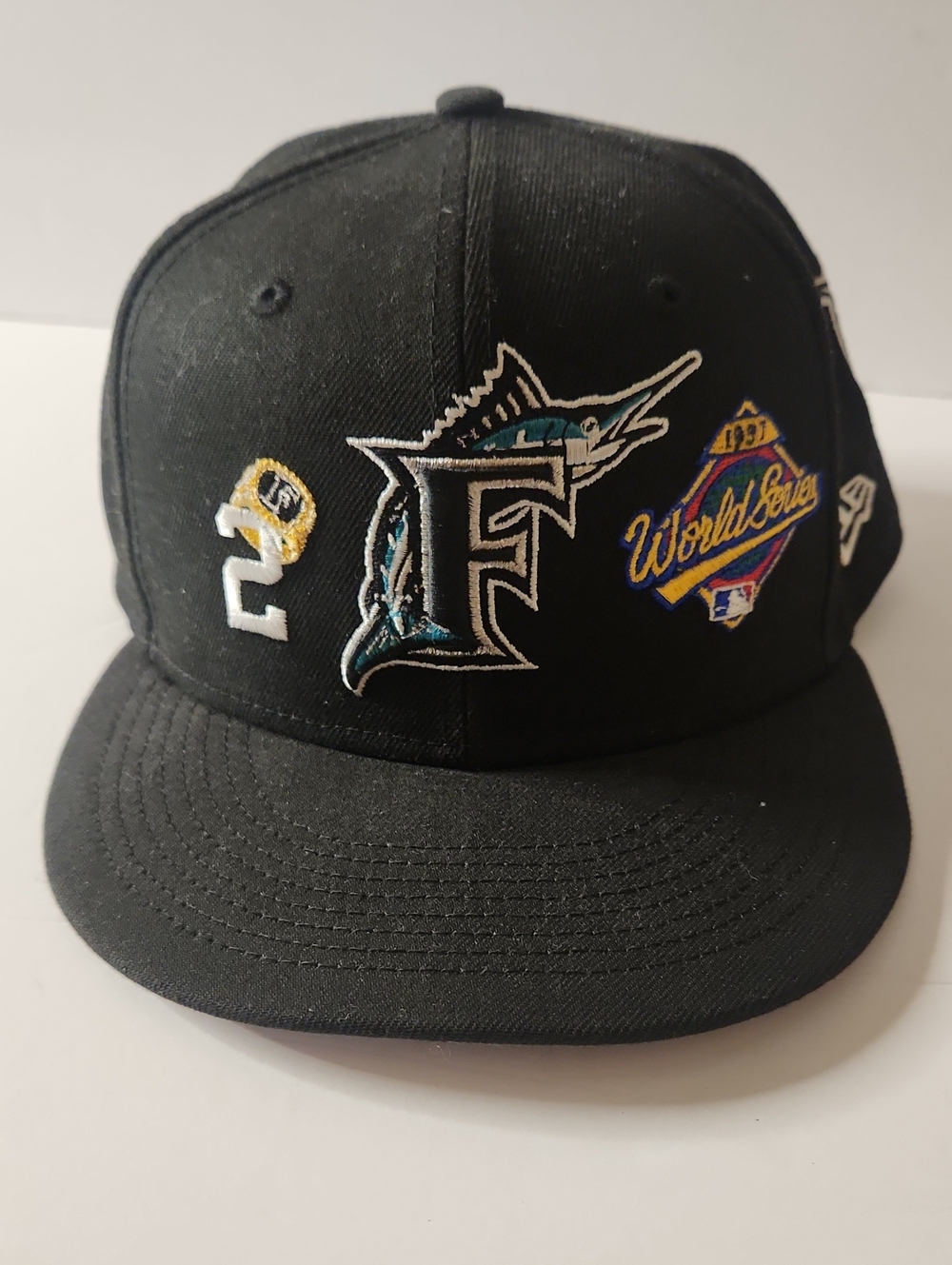 MLB Florida Marlins Black Men's Fitted Cap with World Series Embroidery 7.5